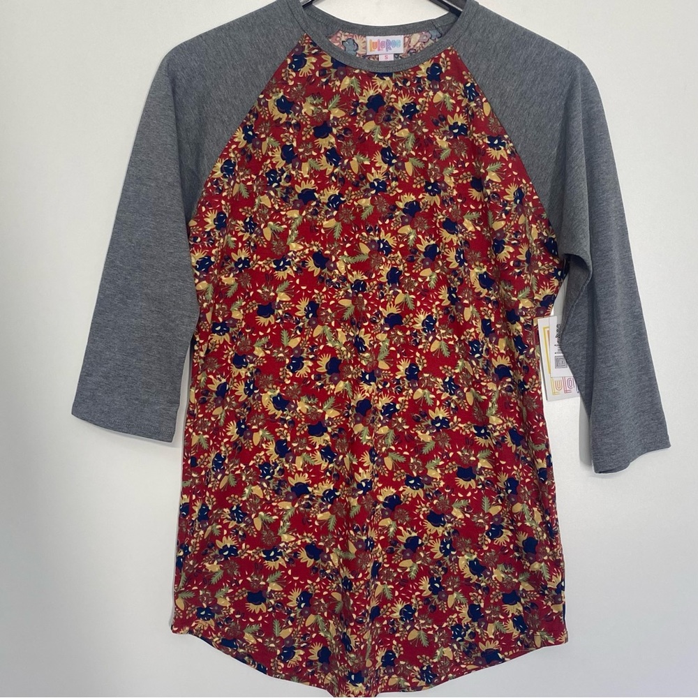 NWT LuLaRoe Randy Top size small